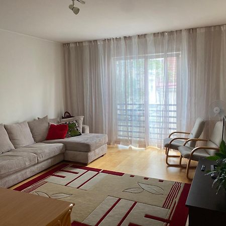 Kuressaare Tallinn Street Apartments Kültér fotó